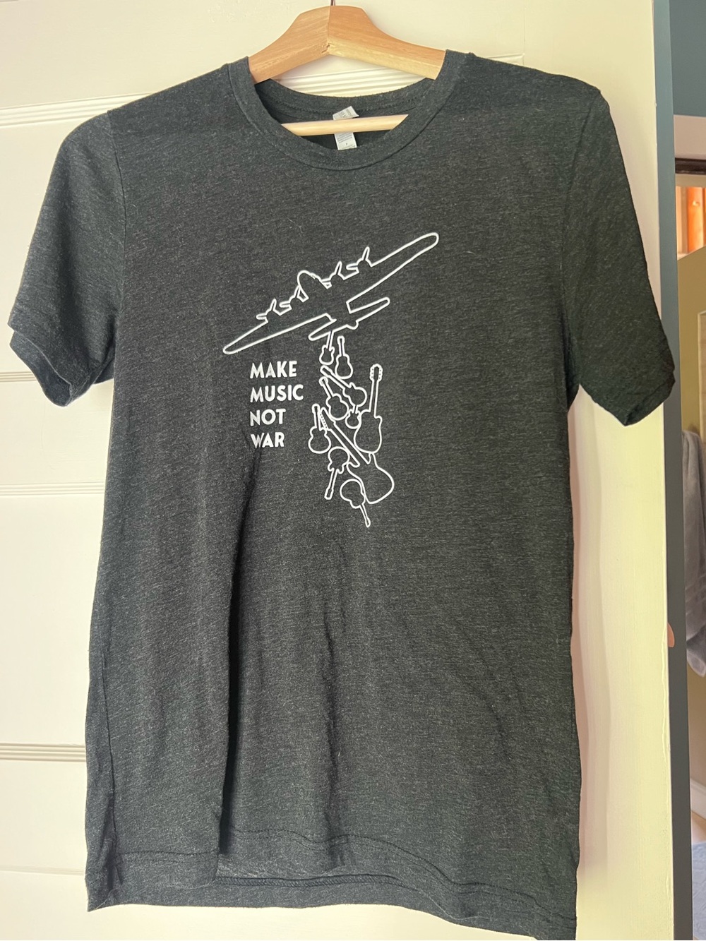 Make Music Not War t shirt